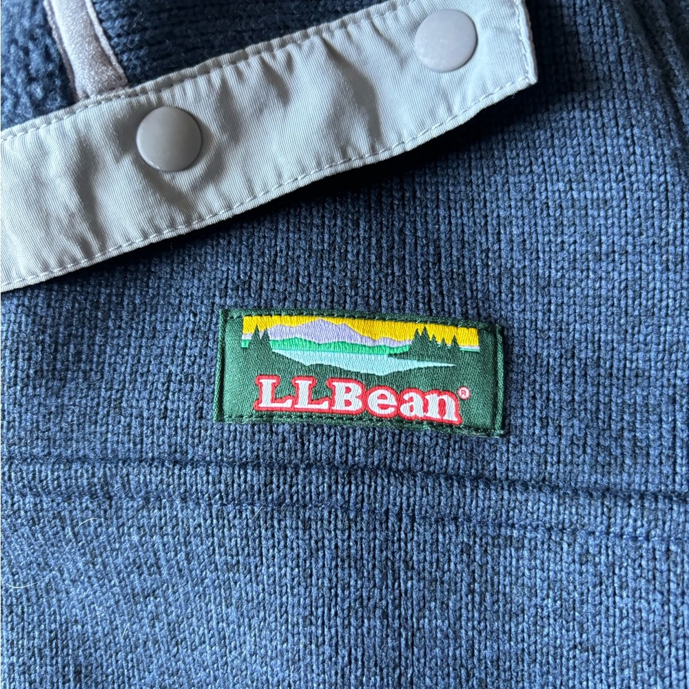 LL Bean pullover